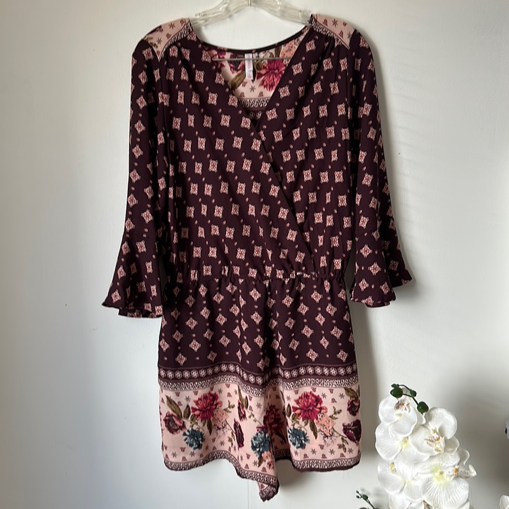 Xhilaration Floral Print Women’s Romper Size L